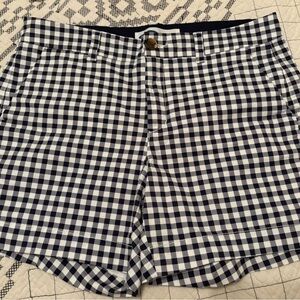 Old Navy every day Black and White Checkered Short 6